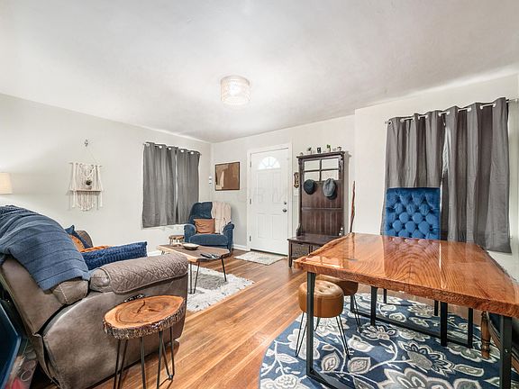 4th image of 194 N Kellner Rd