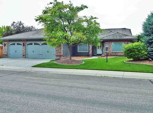 563 E Saint Kitts Dr, Meridian, ID 83642