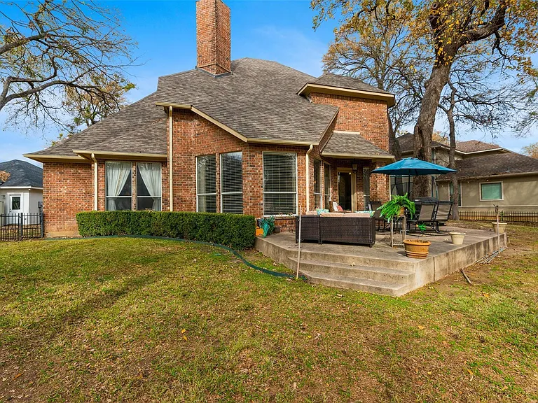 5932 Riverbend Pl — Photo 10