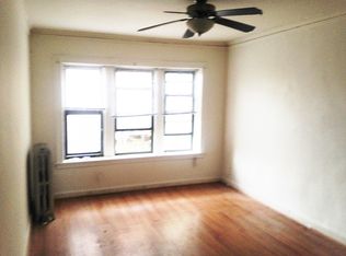 5220 S Harper Ave APT 206, Chicago, IL 60615