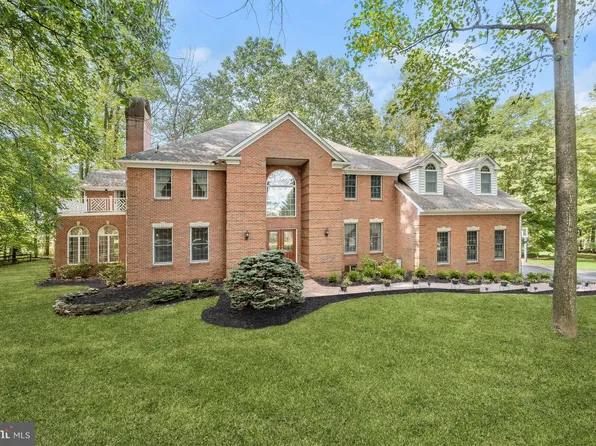 13067 Twelve Hills Rd, Clarksville, MD 21029