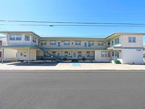 302 E Buttercup Rd APT 10, Wildwood, NJ 08260