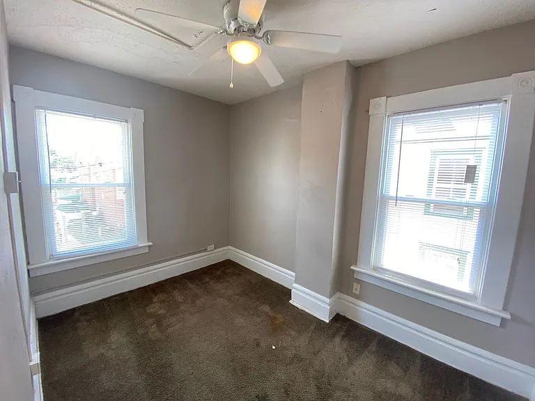 Hunter Ave 1444-1446 MLR (LH2) — Photo 6