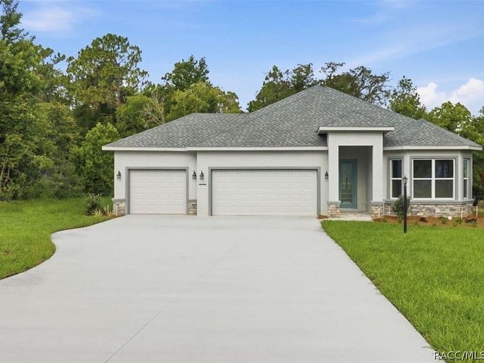1st image of 3016 W Pine Ridge Blvd