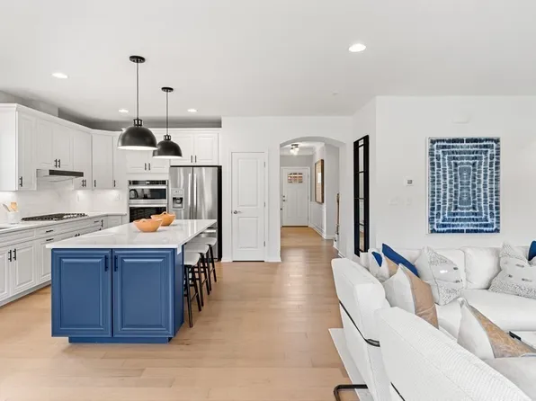 50 Sienna Cir #4815, Upton, MA 01568