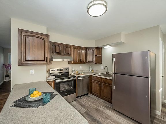 4th image of 1448 Criterion Ave