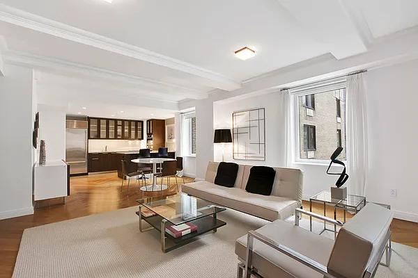 Sold by Corcoran | media 21