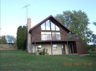 401 S McKnight St, South Wayne, WI 53587