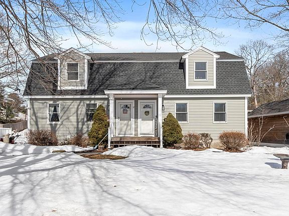 3rd image of 12R Brian Avenue #R