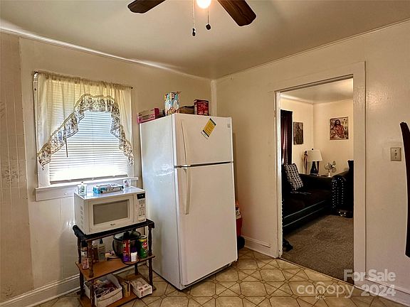 4th image of 119 4th Avenue Ct SW