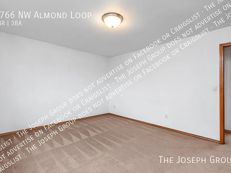 1766 NW Almond Loop — Photo 19