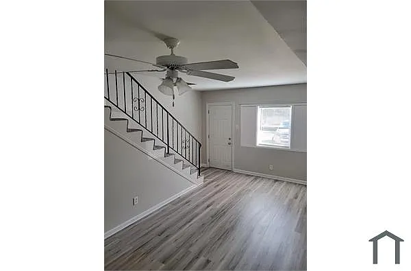 Building Photo - 88 Angie Dr #6