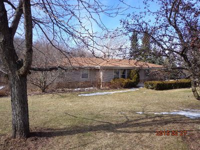 1821 Woodsfield Dr, Richfield, WI, 53076