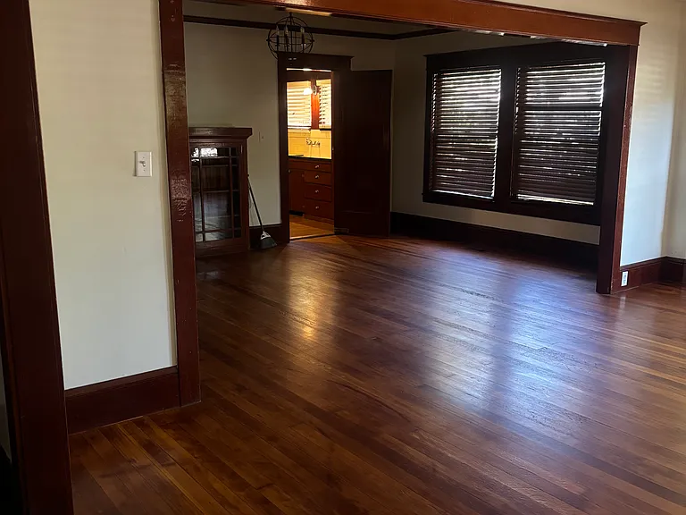 547 N Baker St — Photo 13