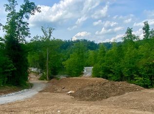 7 Sleepy Hollow Rd, East Bernstadt, KY 40729