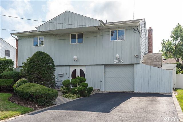 1st image of 2906 Len Dr