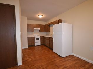 211 J St #A3, Creighton, MO 64739