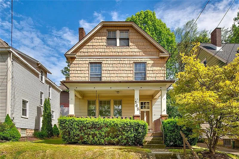 165 Spring Ave photo 1