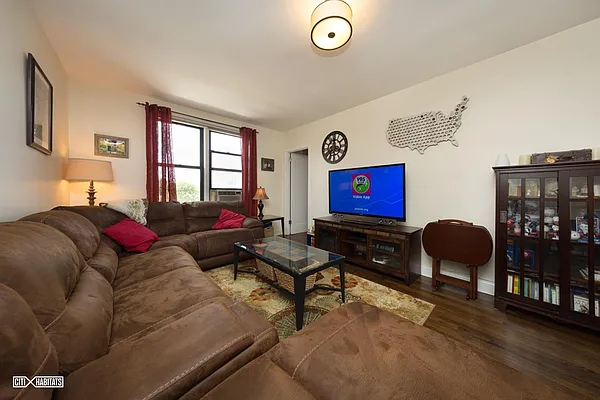 Rented by Citi Habitats | media 26