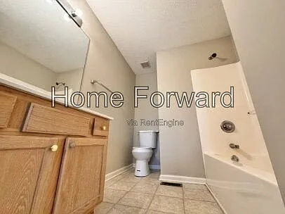835 W Maxwell St — Photo 13