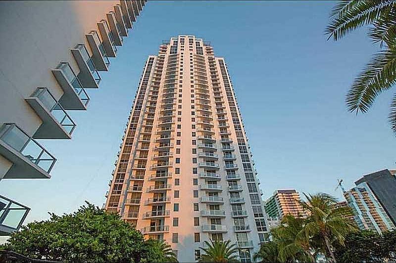 1st image of 1060 Brickell Ave #25