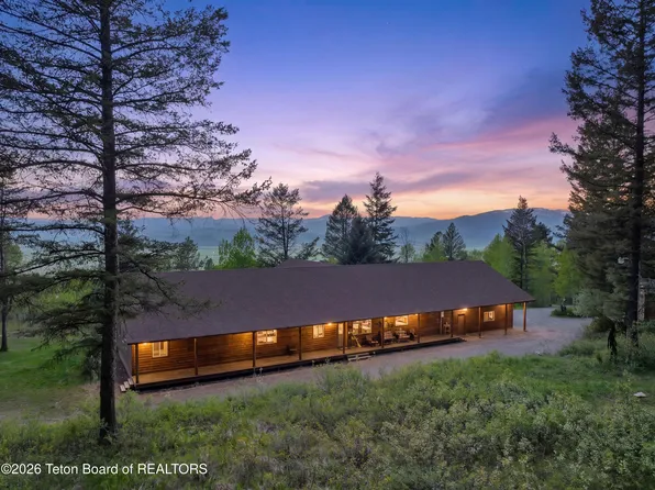 256 Pierce Dr, Etna, WY 83118