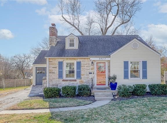 2nd image of 5407 W 51st St