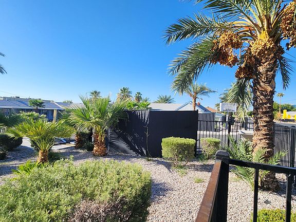 2nd image of 1401 E Carson Ave #6