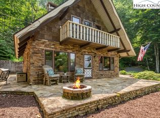 249 Cross Park Dr, Banner Elk, NC 28604