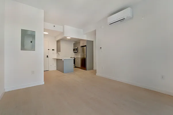 Rented by EXR | media 1