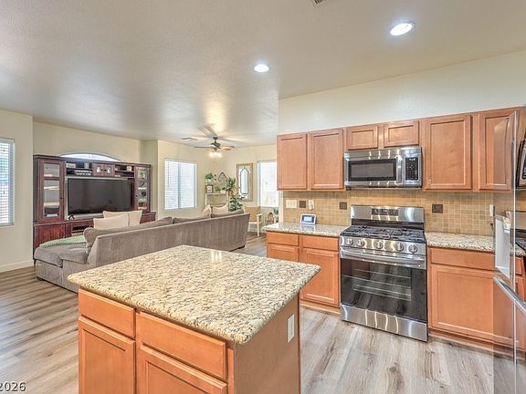 3rd image of 731 Easter Lily Pl