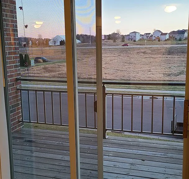 Prairie Crest Apartments — Photo 100