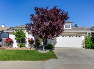 9962 N Fine Ave, Fresno, CA 93720