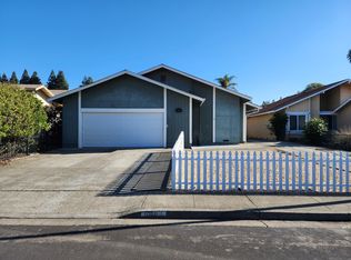 6482 Sequoia St, Rohnert Park, CA 94928
