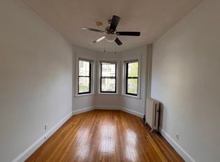 39 Glenville Ave APT 3, Allston, MA 02134