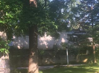 61 Smoke Rd, Valparaiso, IN 46385