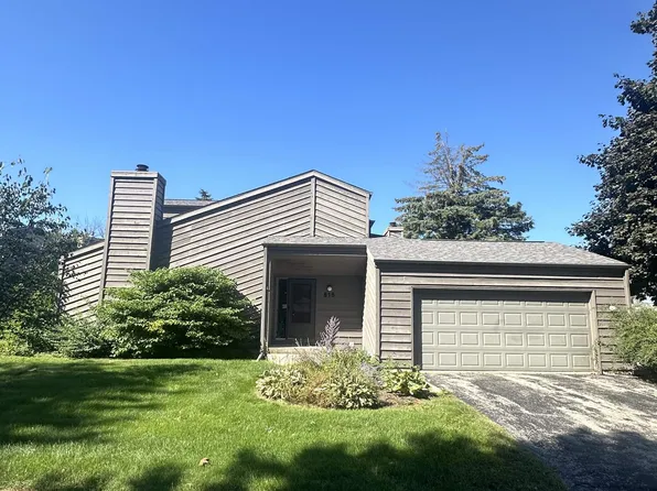 815 E Windfield Pl, Appleton, WI 54911