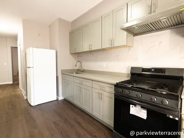 852 57th Street image 1 of 19