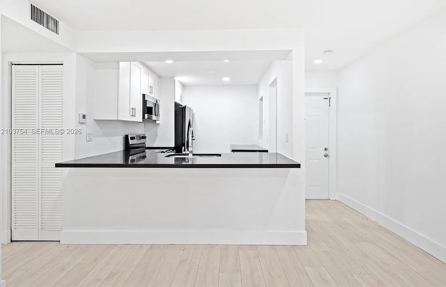 Crystal Hills Iii Condo — Photo 4