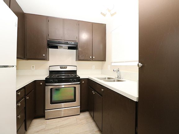 3rd image of 4354 50th St APT 7