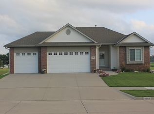3107 Gold Rush Rd, Council Bluffs, IA 51501