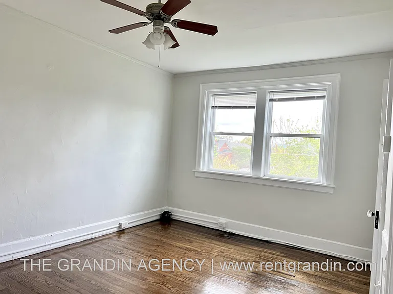 202 Elm Ave SW #A1 — Photo 8