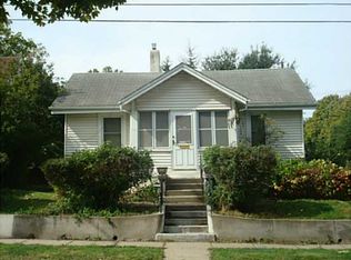 3720 Cornell St, Des Moines, IA 50313