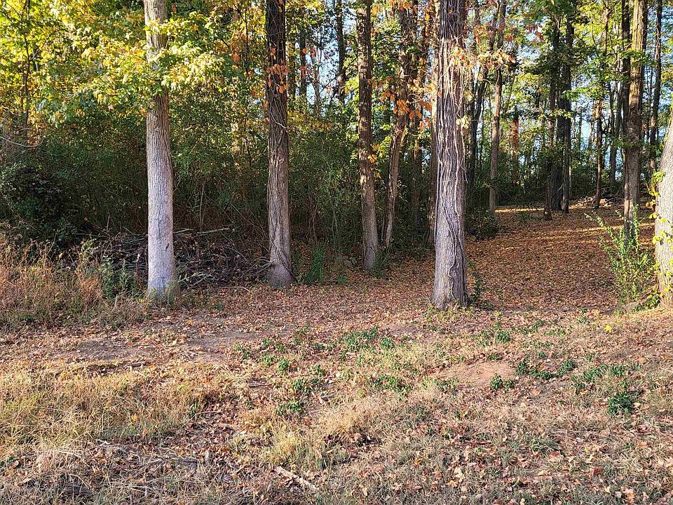 2nd image of LOT Poplar Point Loop