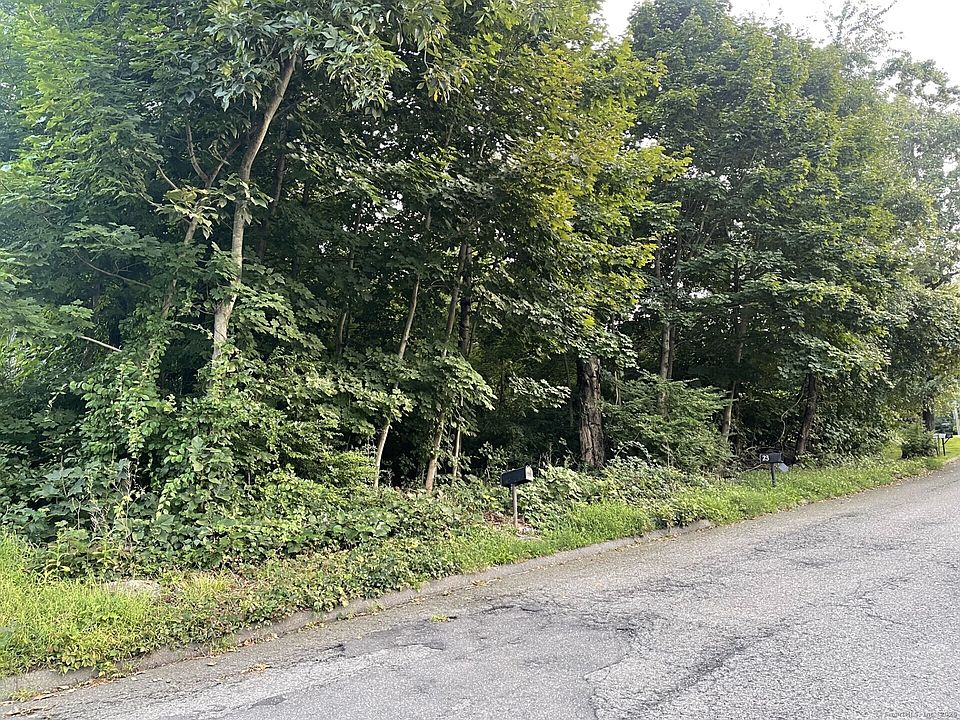 2nd image of 22 Frances Drive