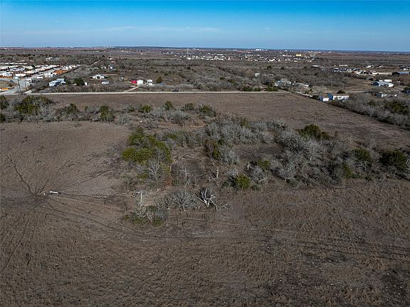 4th image of 4 Schubert Ln