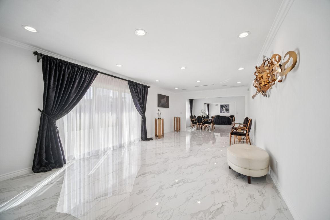 next background image