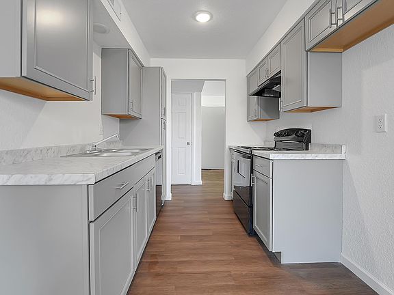 3rd image of 415 N State Ave APT 3