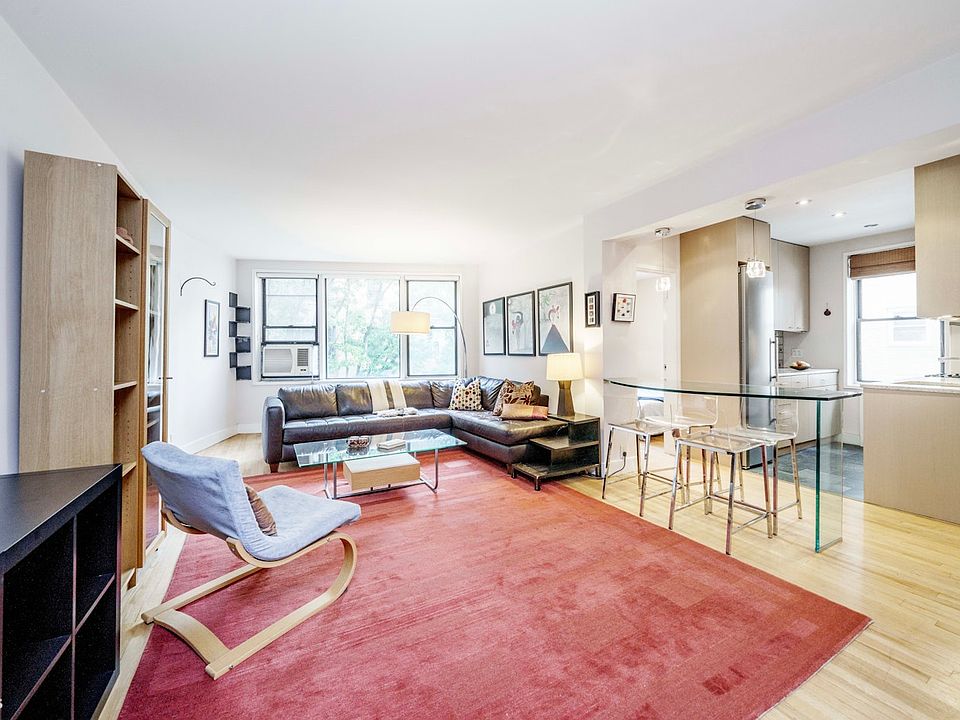 1st image of 30 E 9th St APT 3KK