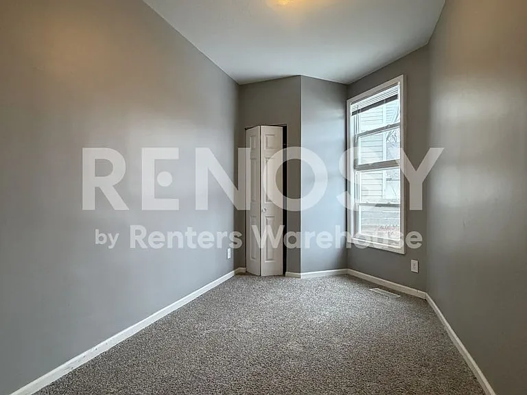 2540 12th Ave S #2 — Photo 15